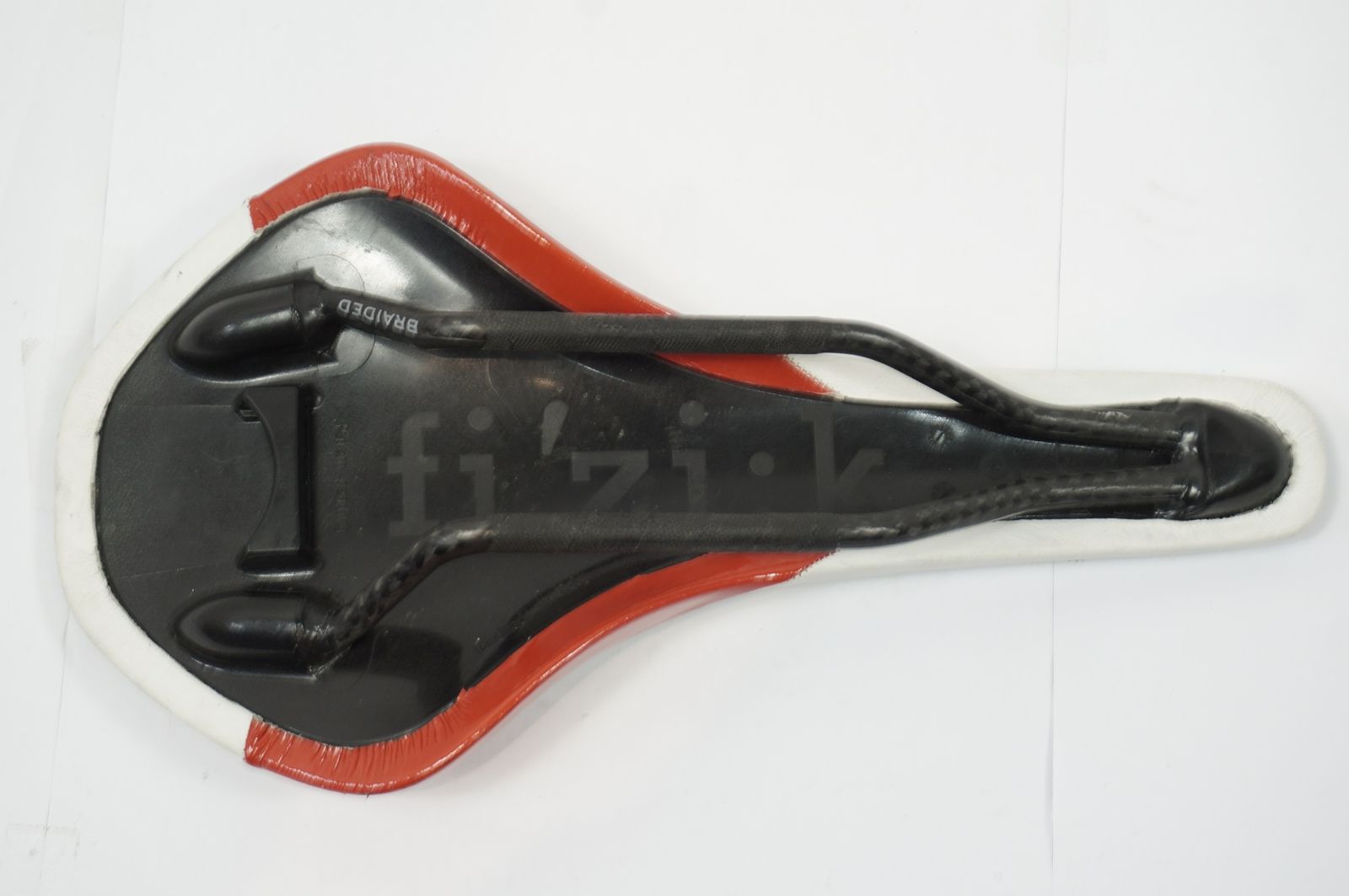 FIZIK 「フィジーク」 ANTARES VS BRAIDED サドル / バイチャリ世田谷