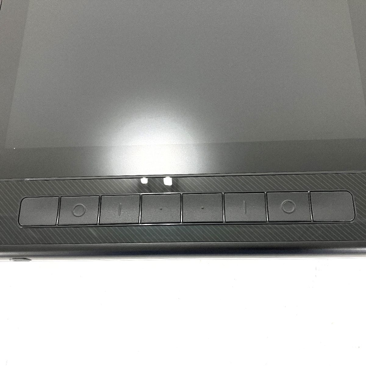 HUION