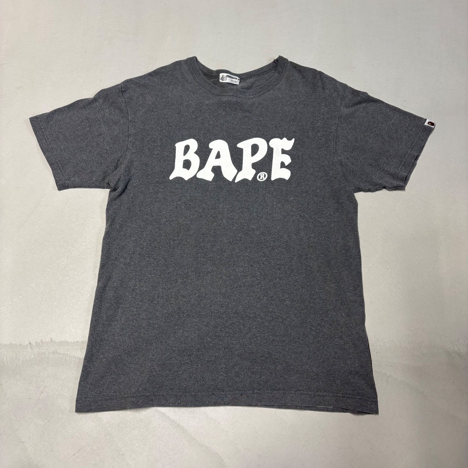 A BATHING APE】90s 初期 BAPE LOGO Tee L - メルカリ