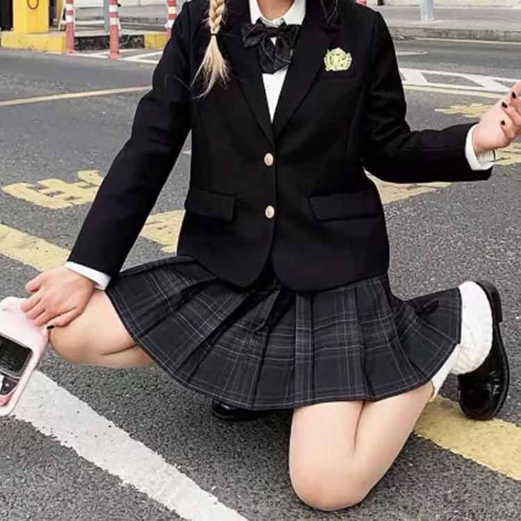 入学式スーツ