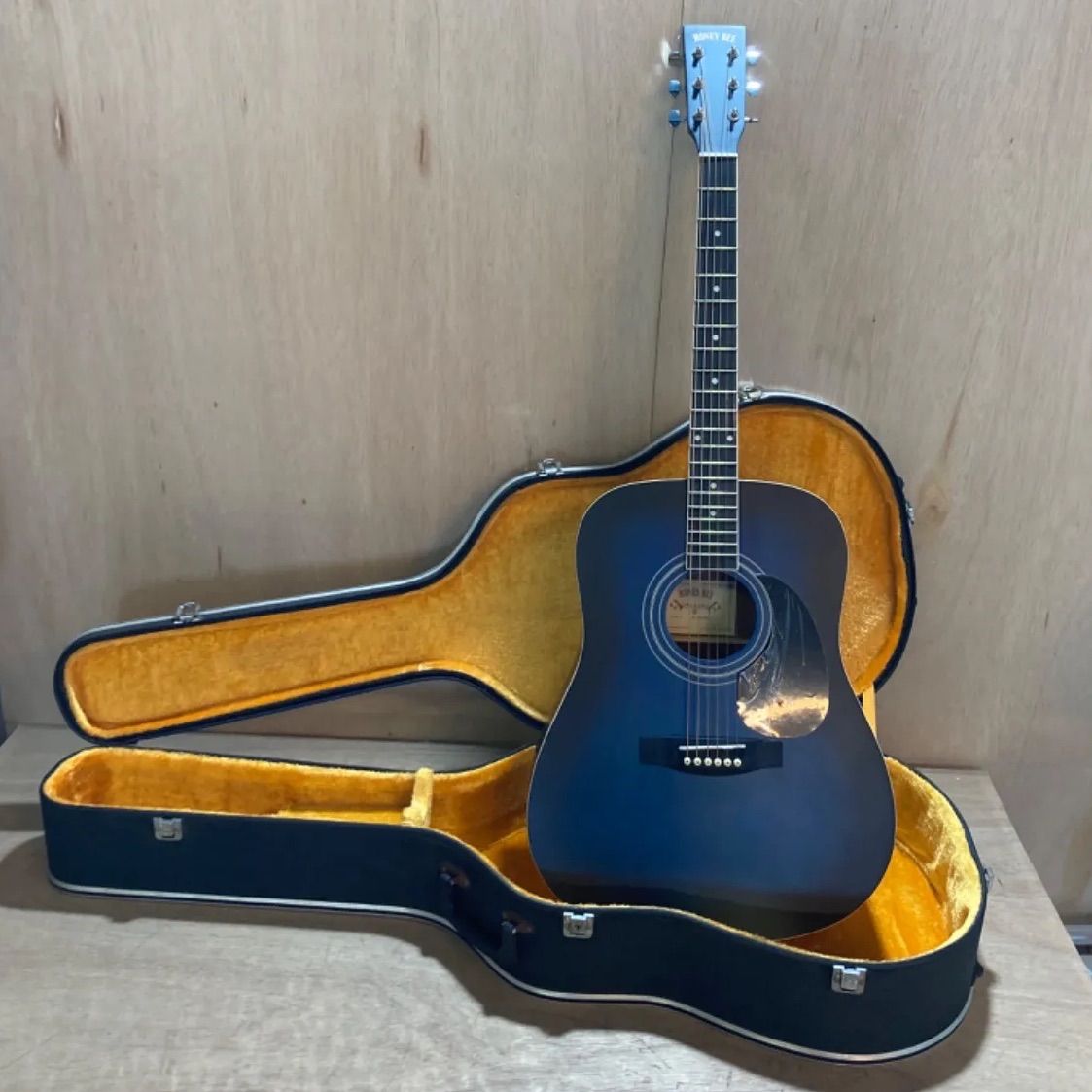 0612-229 アコースティックギター ケース付き