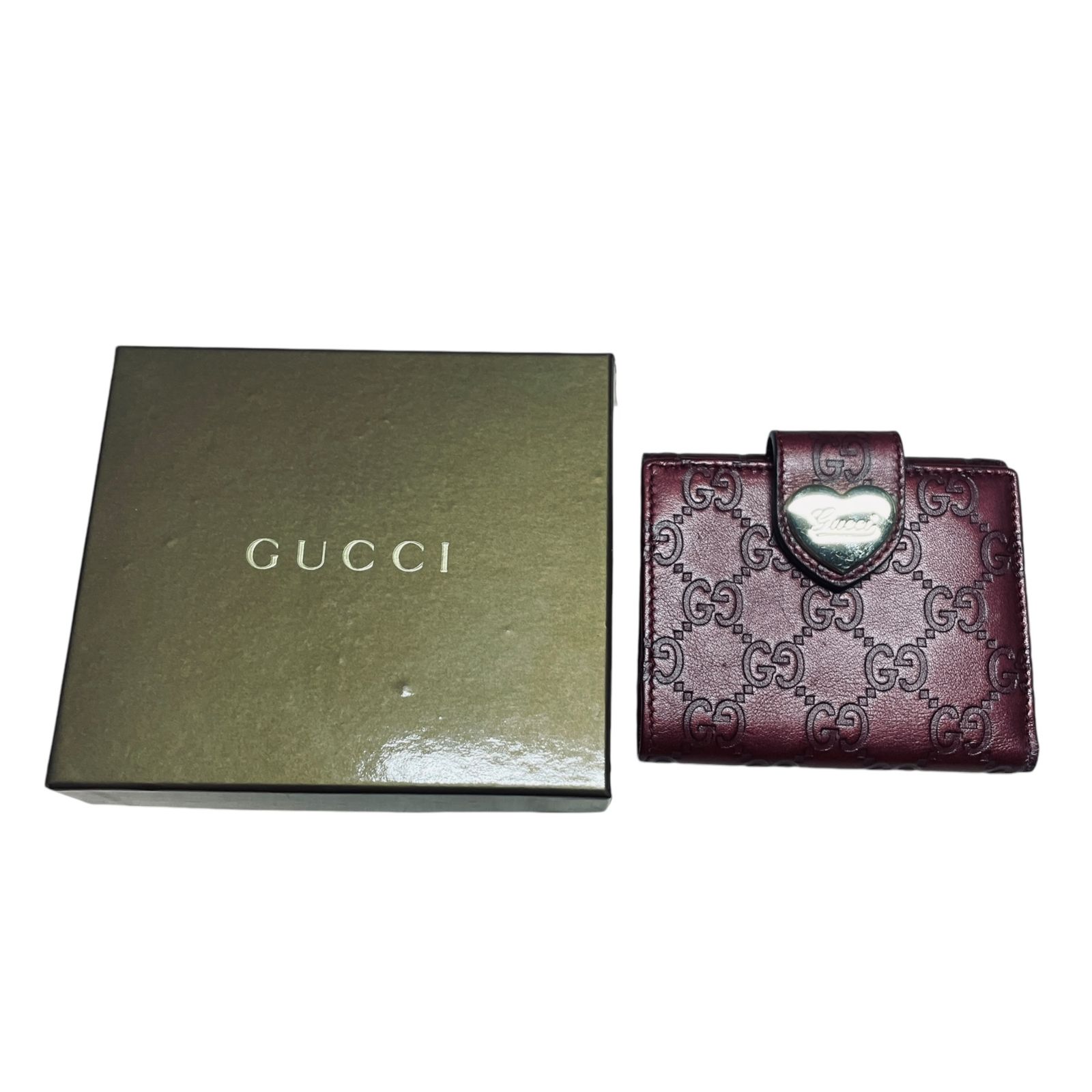 ◇中古品◇GUCCI グッチ マイクログッチ シマ 二つ折り財布 ミニ財布 レザー ハートロゴ ワインレッド・赤系 箱 レディース R77557NI  - メルカリ