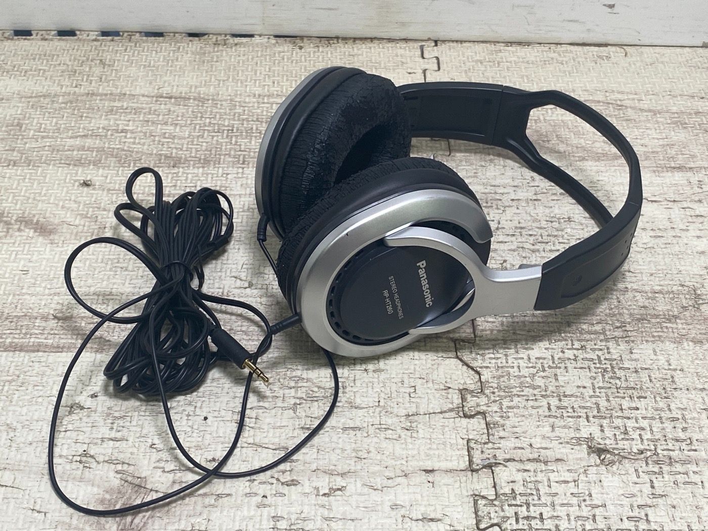 Panasonic ステレオヘッドホン RP-HT260 611iX2ALvCL._UF894,1000_QL80_.jpg