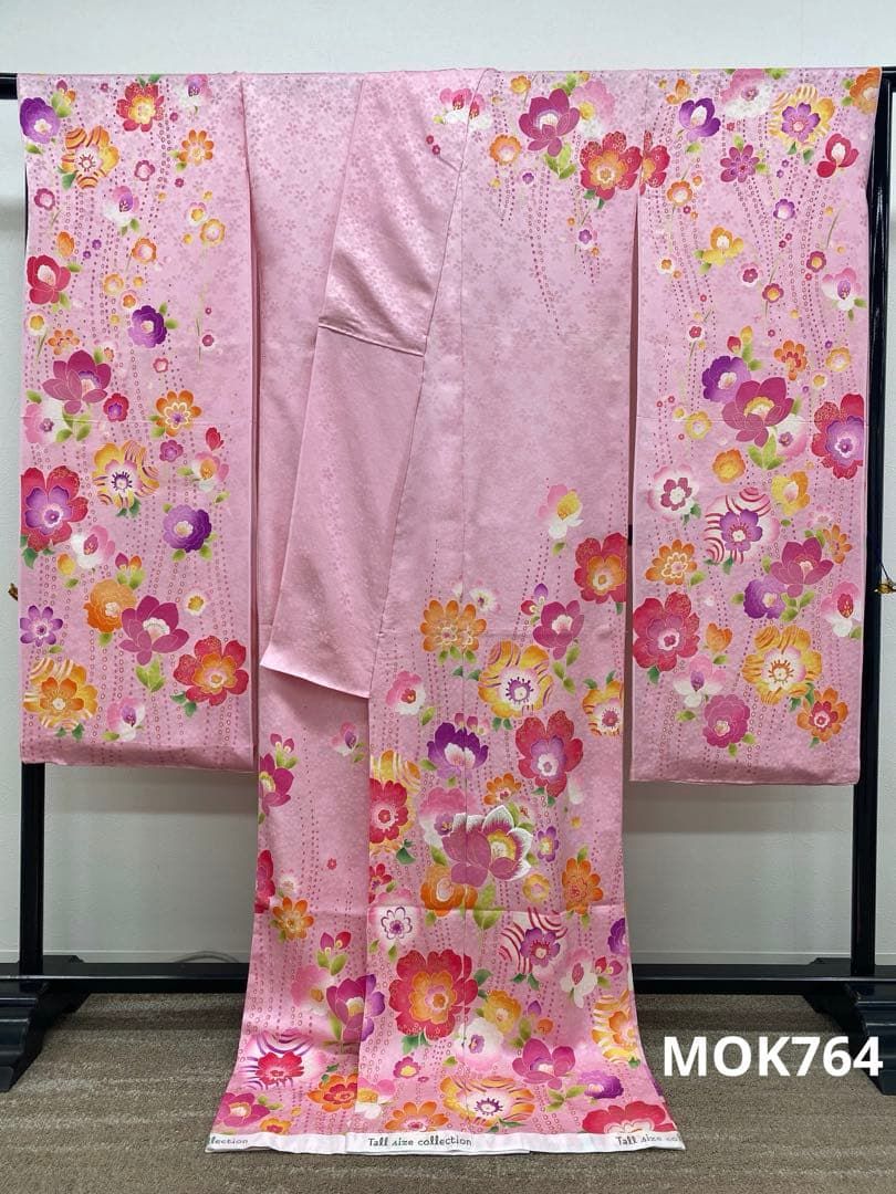 振袖 仮絵羽 舞台衣装 金彩 銀通し 刺繍 紋意匠 正絹 未仕立て品 八掛 