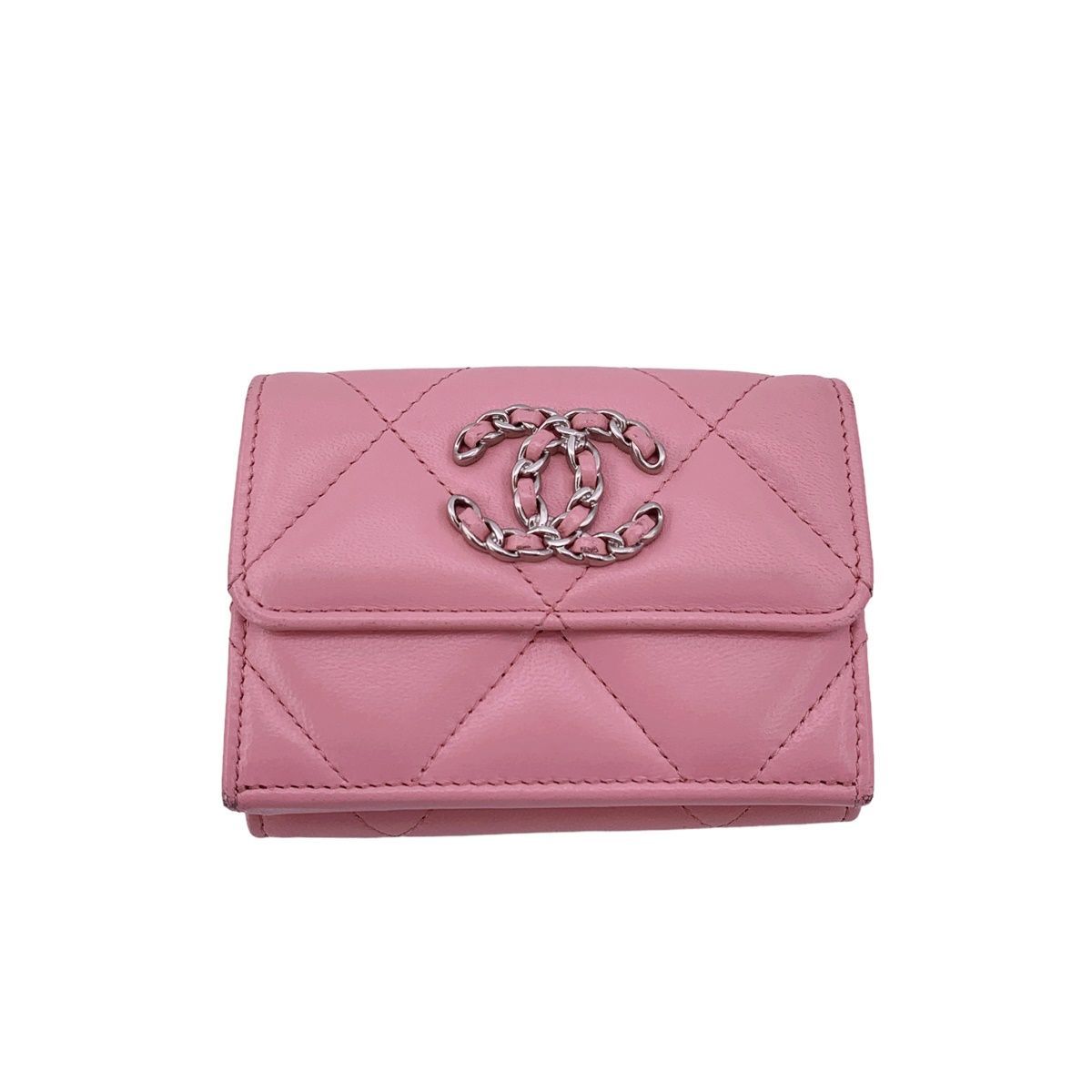 美品✨ シャネル 19 マトラッセ スモールジップウォレット 中古】 CHANEL シャネル 19 スモール フラップ ウォレット