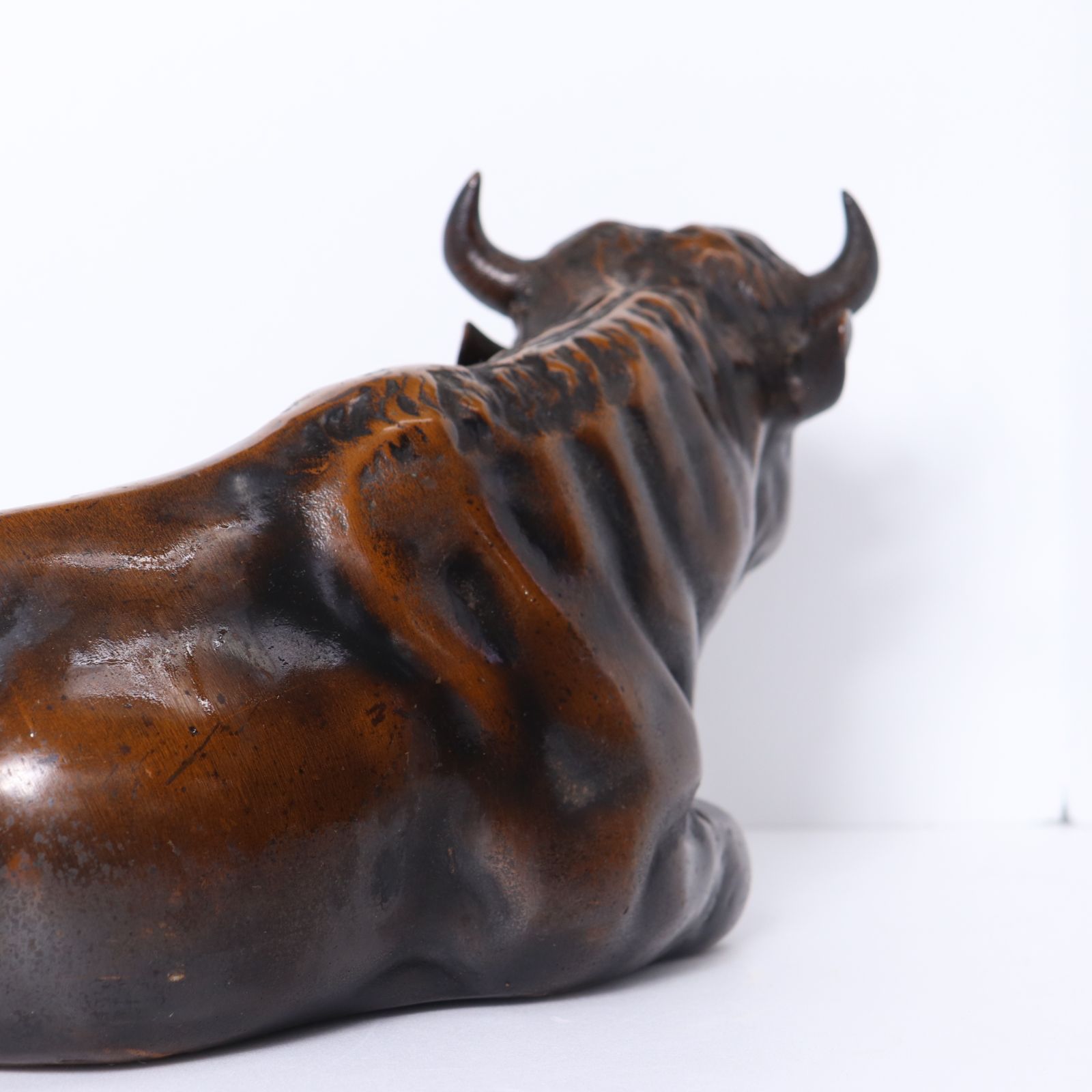 ①超大牛置物 牛 ウシ 金属工芸 工芸品 約41cm 飾り物 骨董 美術