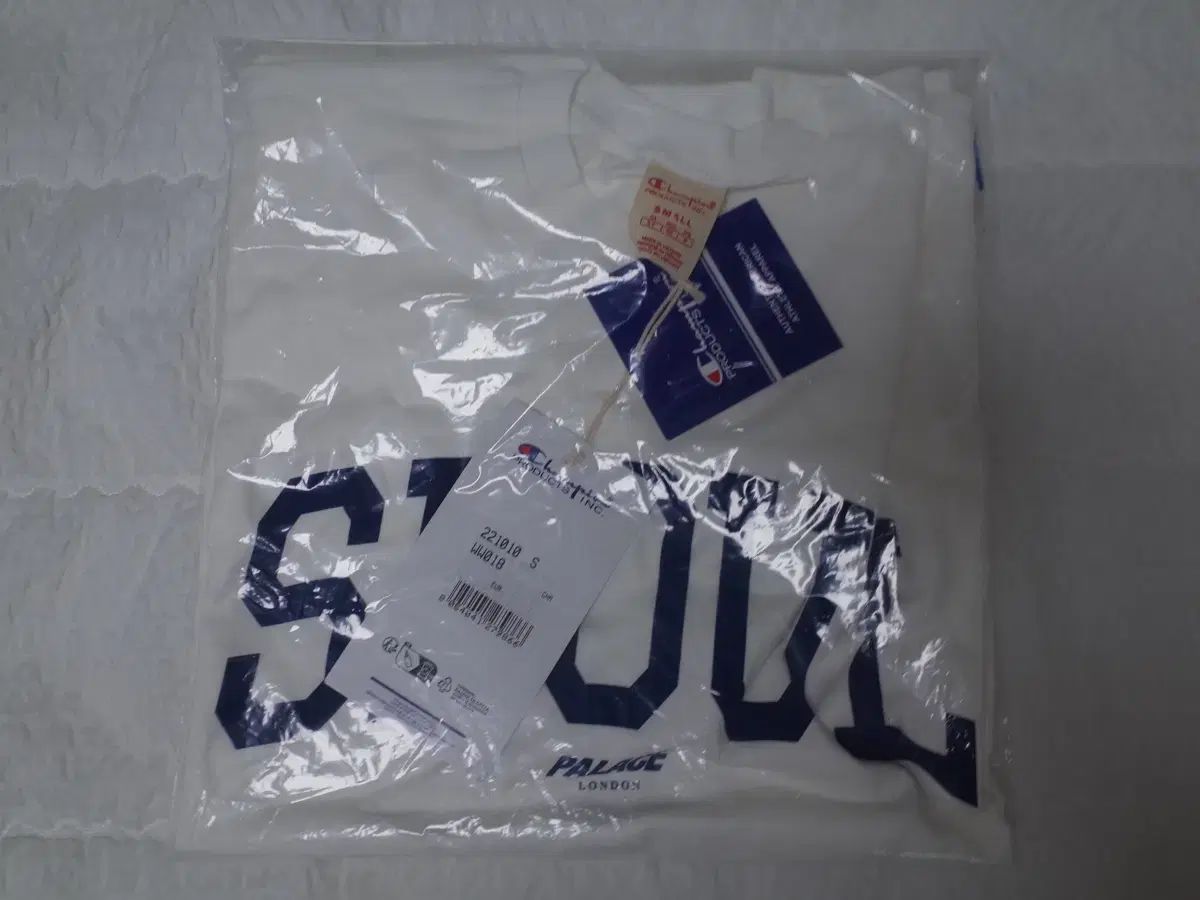 Palace S PALACE(パレス) （ PALACE ） x Champion(チャンピオン 