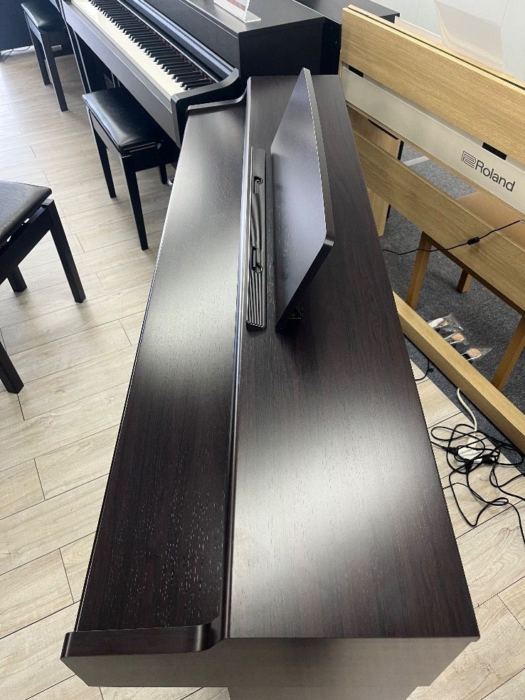 ☆76564【電子ピアノ】YAMAHA YDP165R 22年製 電子ピアノ ARIUS ニュー