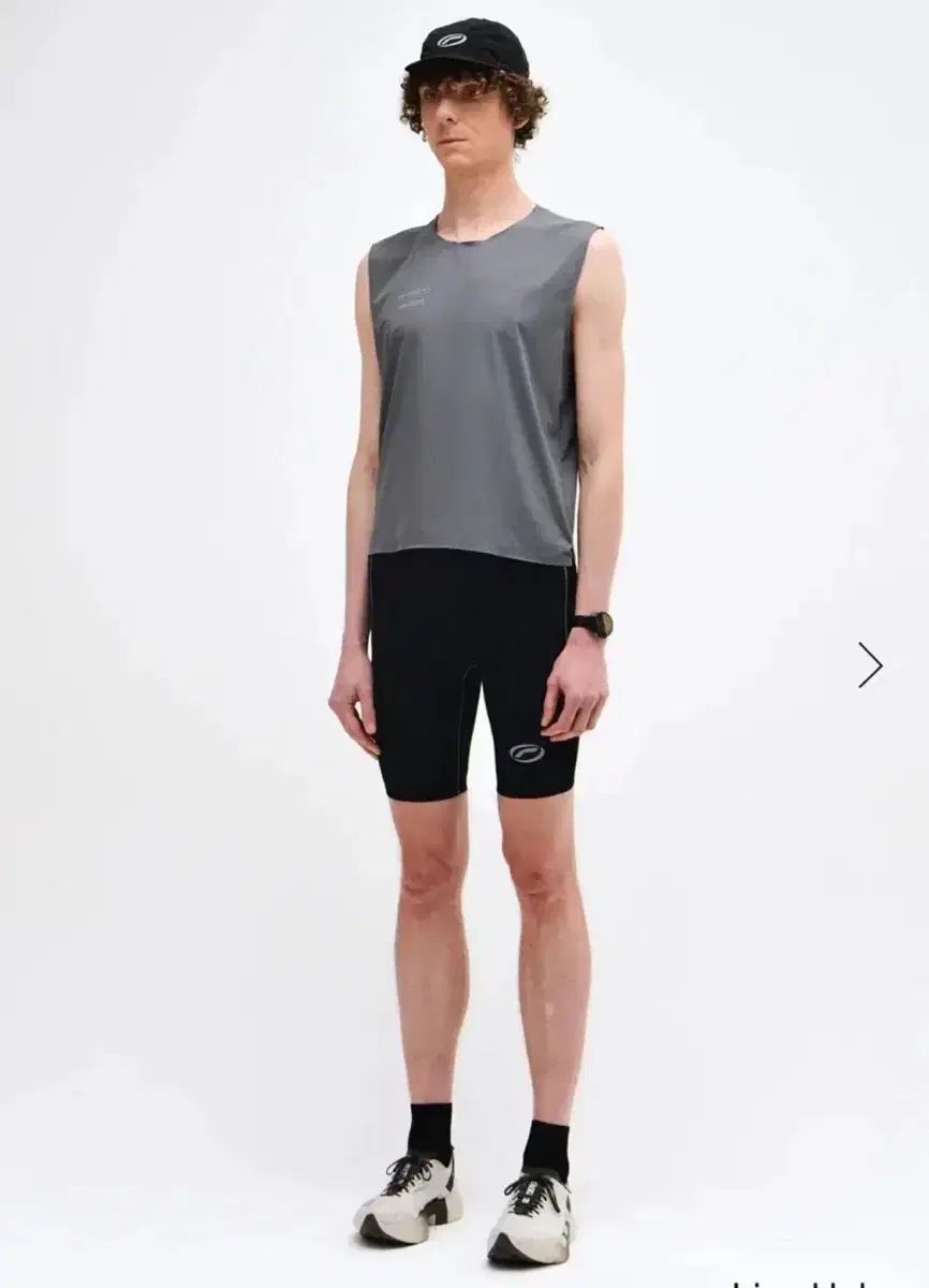 オプティミスティック ランナー グレー タンクトップ XL サイズ