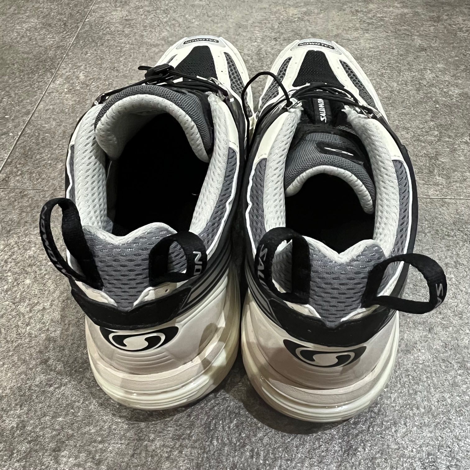 美品 DSM x SALOMON ACS PRO 473494 コラボ スニーカー ドーバー 
