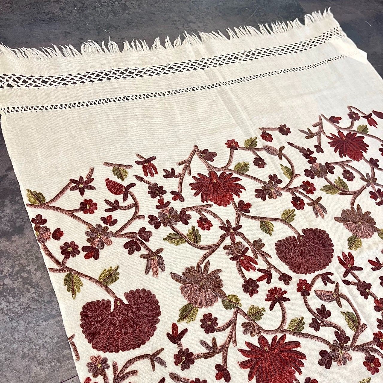 シルク刺繍 メルノウール