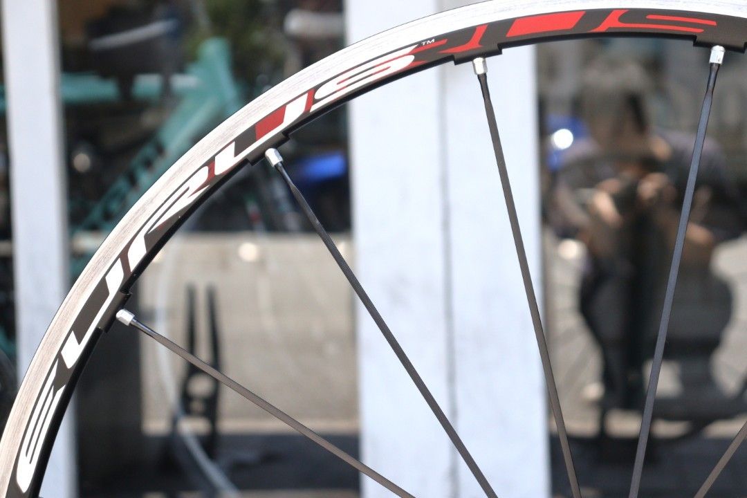 カンパ　ユーラス　ナローリム カンパニョーロ CAMPAGNOLO ユーラス EURUS アルミ クリンチャー