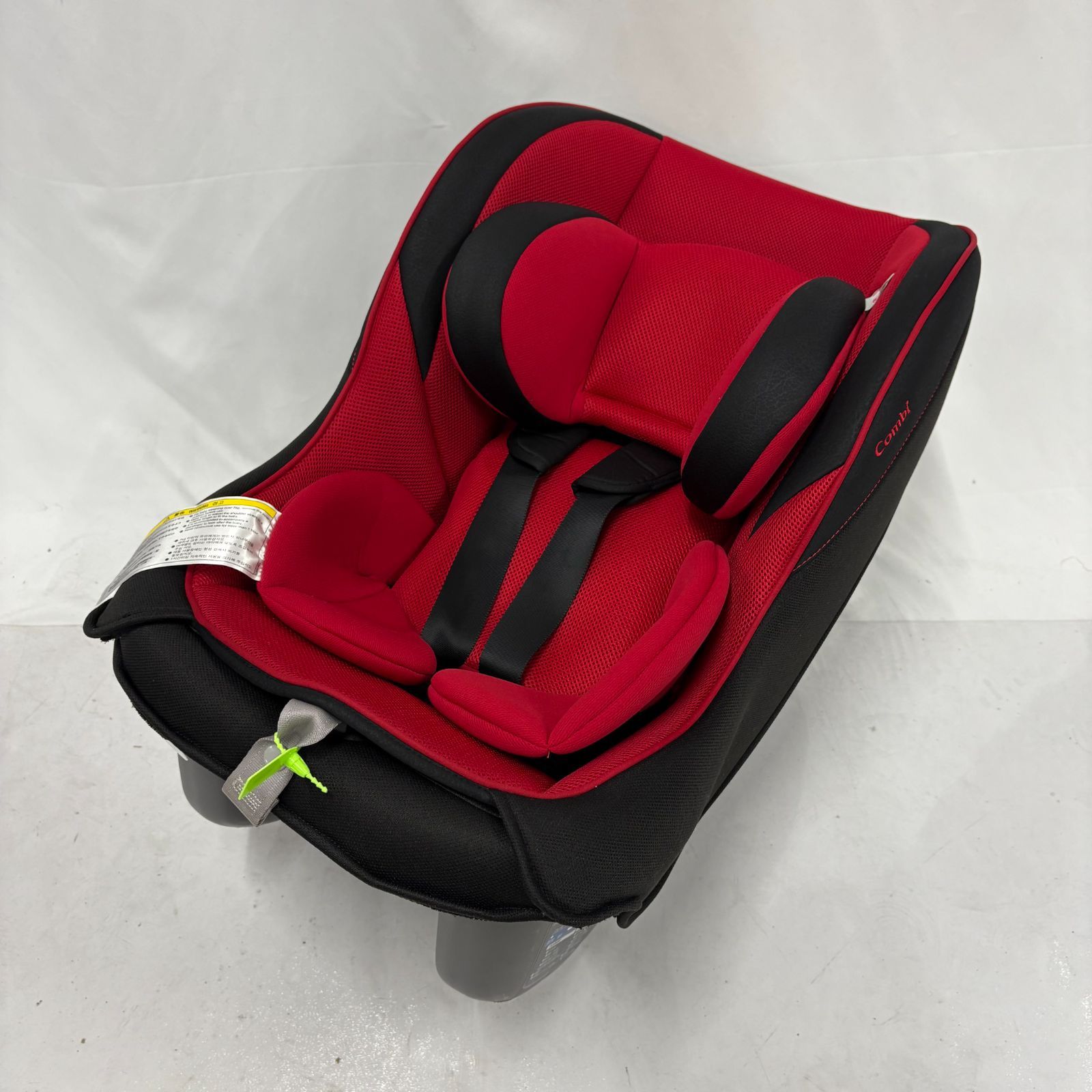 コンビ Combi ミニマグランデEG UB チャイルドシート ブラック レッド 