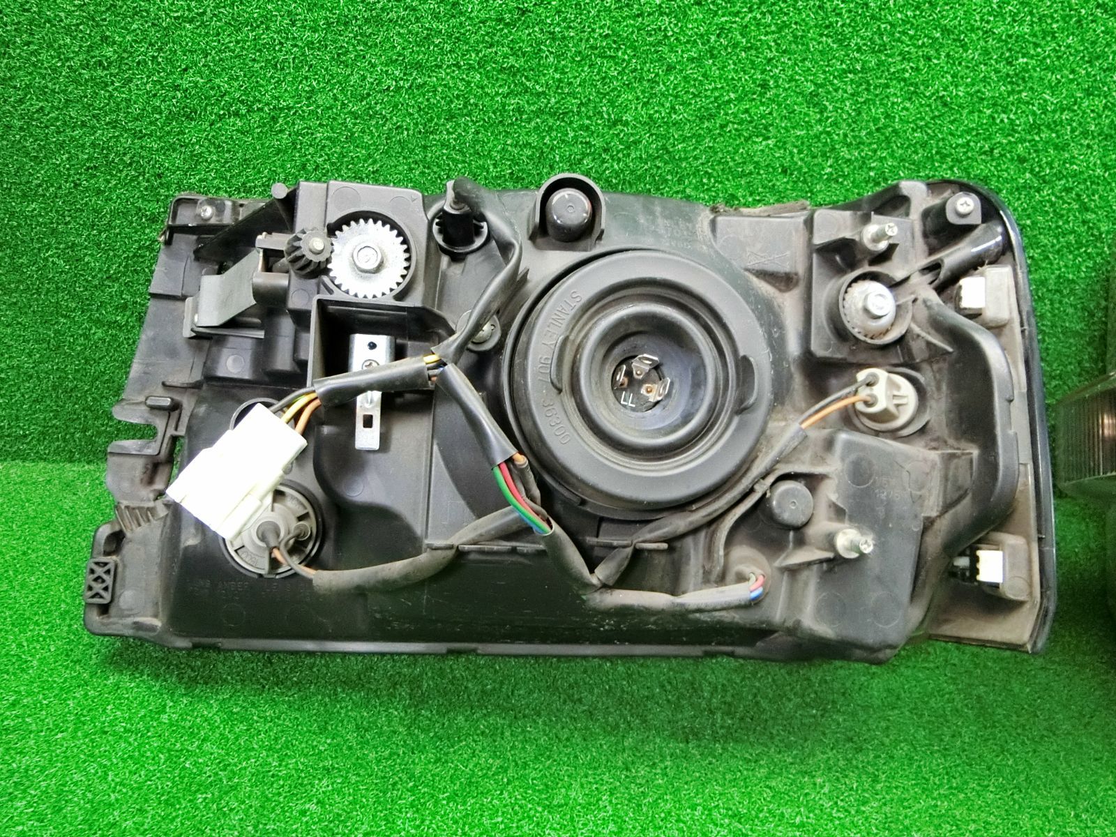 11058 三菱 ミニキャブバン U61V ヘッドライト 左右セット STANLEY P5701 FFCRYSTALESIA_COM