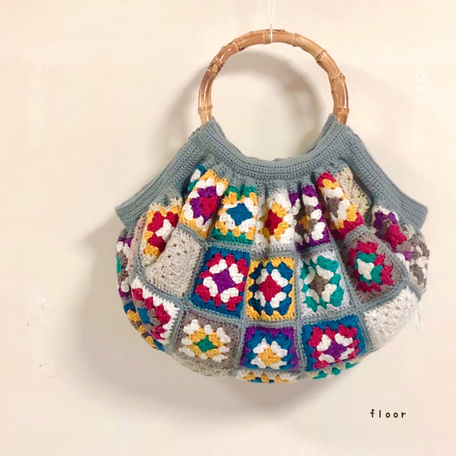 レトロな雰囲気のモチーフバッグ handmade