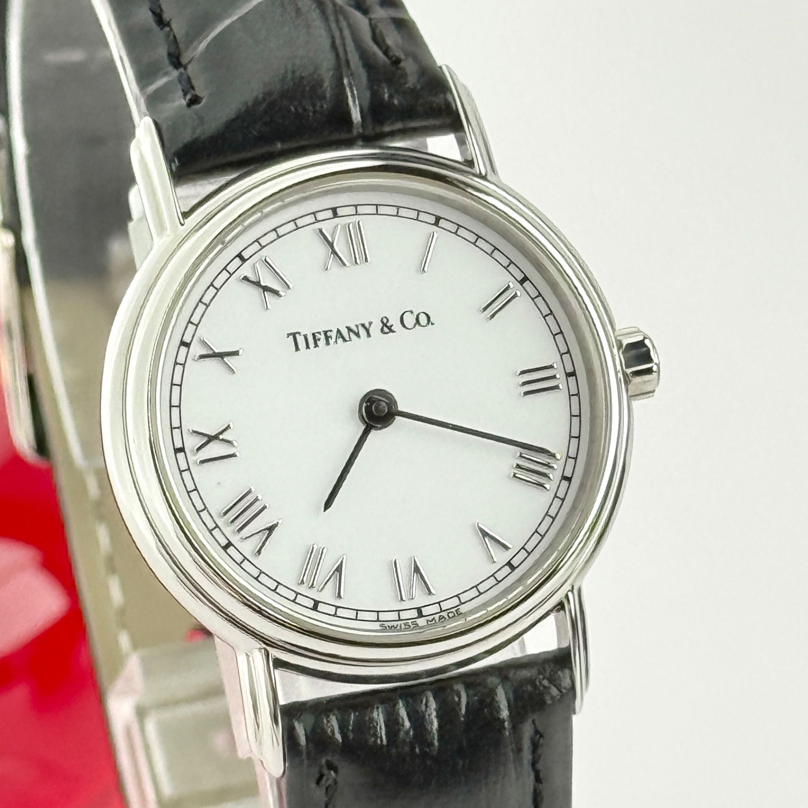 ティファニー クラシック ラウンド 新品ベルト 新品電池 レディース
