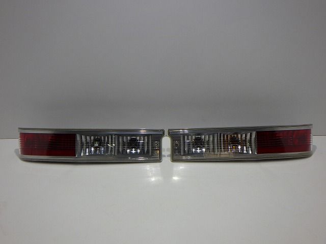 ダイハツアトレー　S320G S330G テールランプ　左右セット アトレーワゴン テールレンズ左右 S320G S330G 220-51897 コーティング