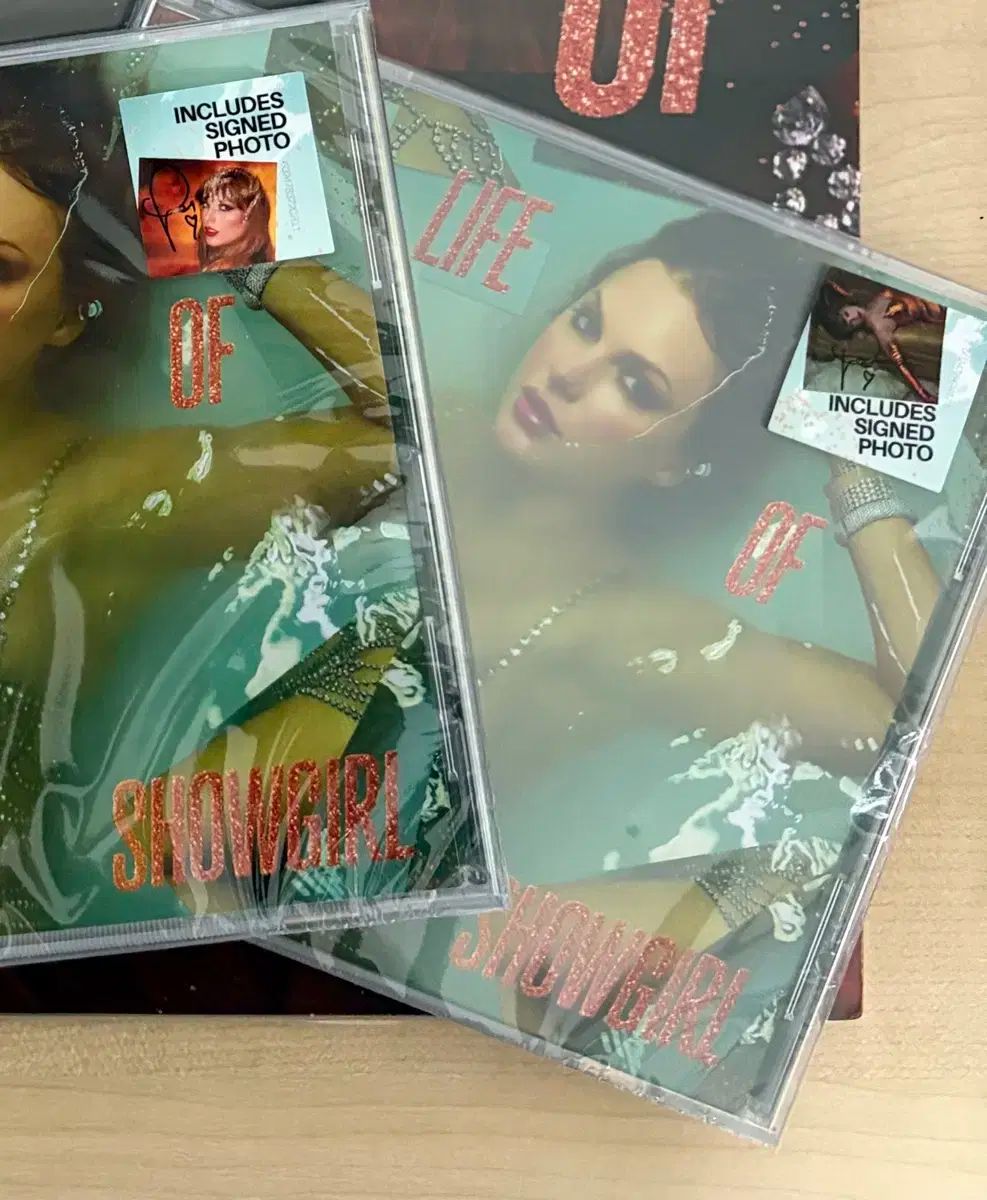 テイラー 素早く 12 家 サイン盤 The Life of A showgirl