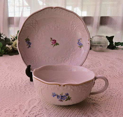 マイセン 薔薇と忘れな草・ニューマルセイユリーフ ティーカップ 1客