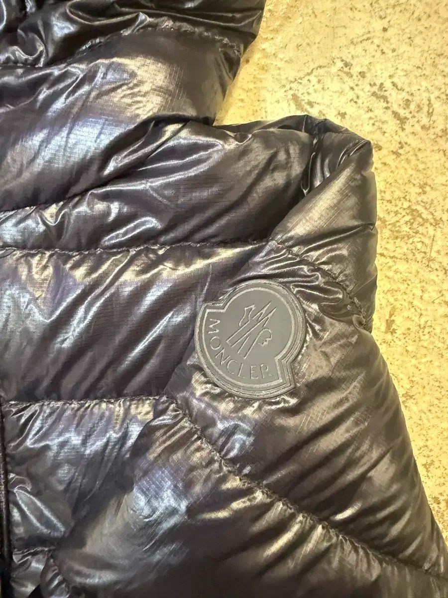 キッズ ダウンジャケット