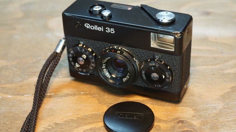 7116 Rollei 35 露出計OK ブラック シンガポール製 - メルカリ