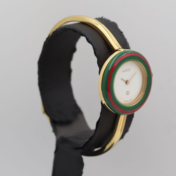 GUCCI バングル時計 カラーチェンジ用バンド付きGUCCI グッチ 
