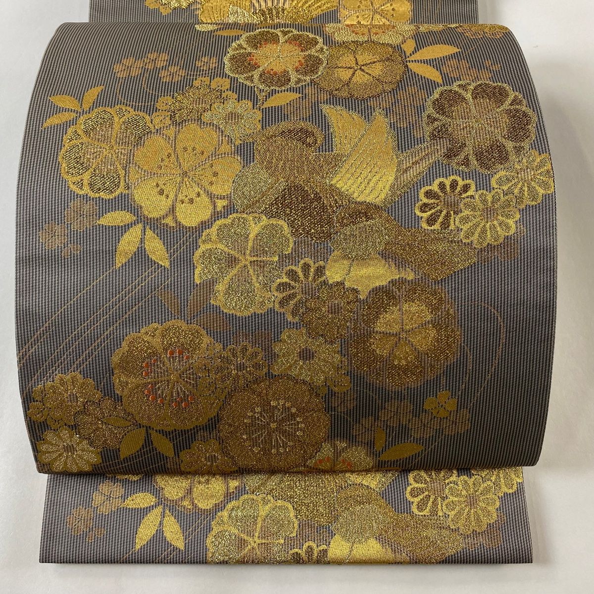 袋帯 美品 秀品 鈴乃屋 桜 色紙 金糸 箔 緑 六通 正絹 【中古】 袋帯