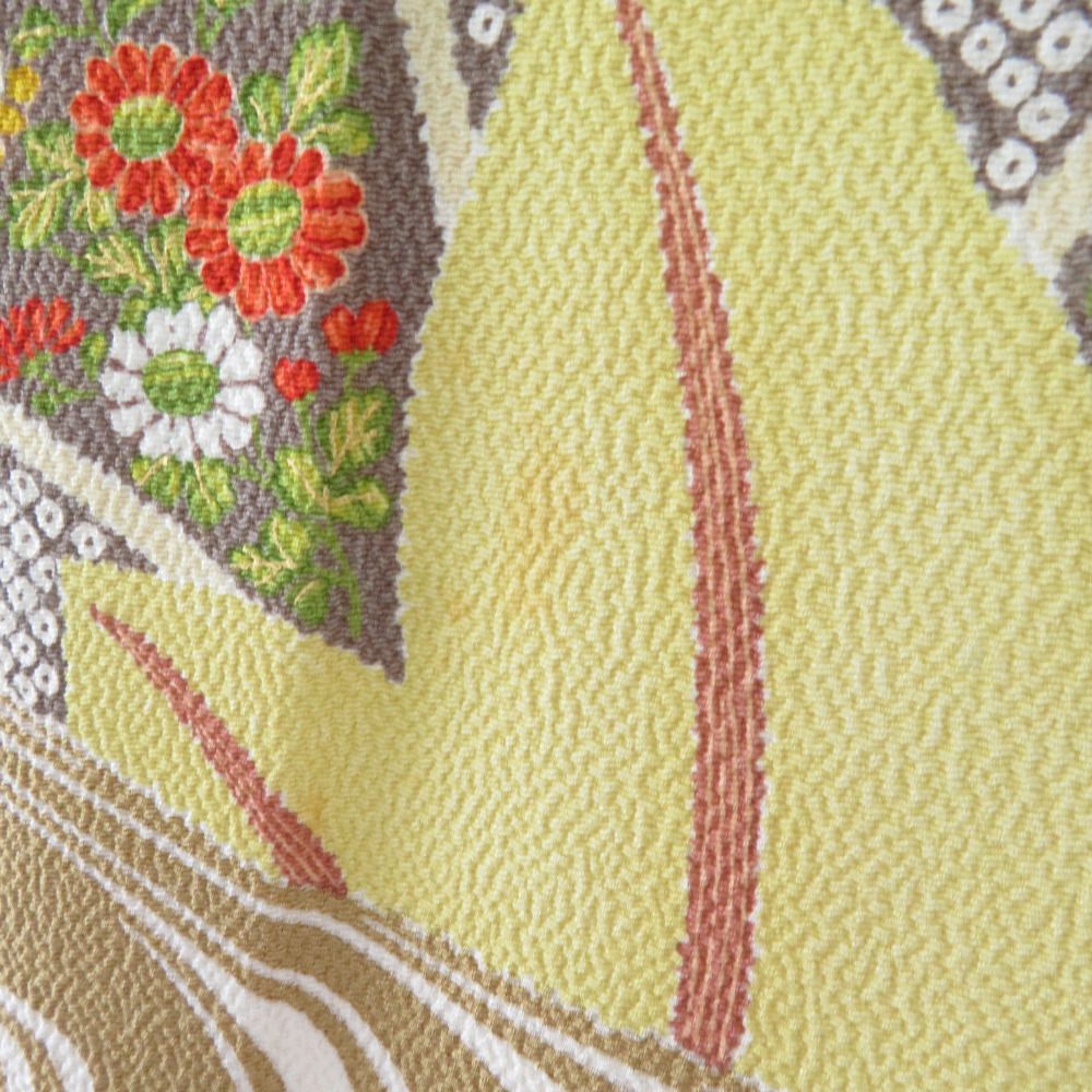 小紋 辛子色x多色 縮緬 流水に紅葉や小花など 正絹 バチ衿 仕立て