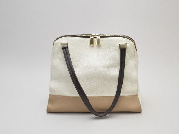 フルラ FURLA ラウンドファスナー レザー 肩掛け ワンショルダーバッグ ホワイト×ベージュ ルーマニア製 レディース F-B5353 フルラ FURLA ラウンドファスナー レザー 肩掛け ワンショルダーバッグ