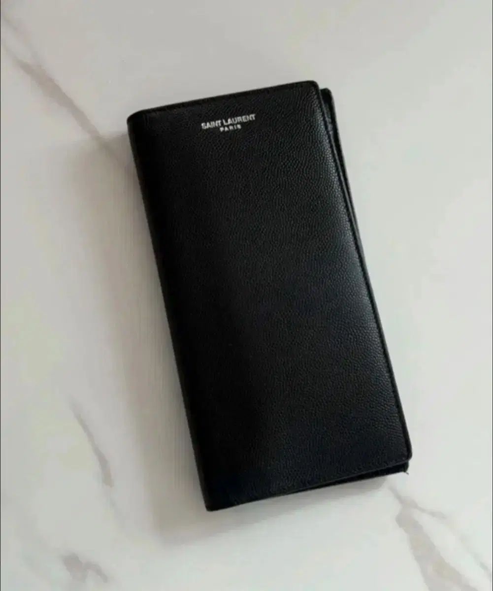 YVES SAINT LAURENT イヴ サンローラン クラシック キャビア 大陸 長財布