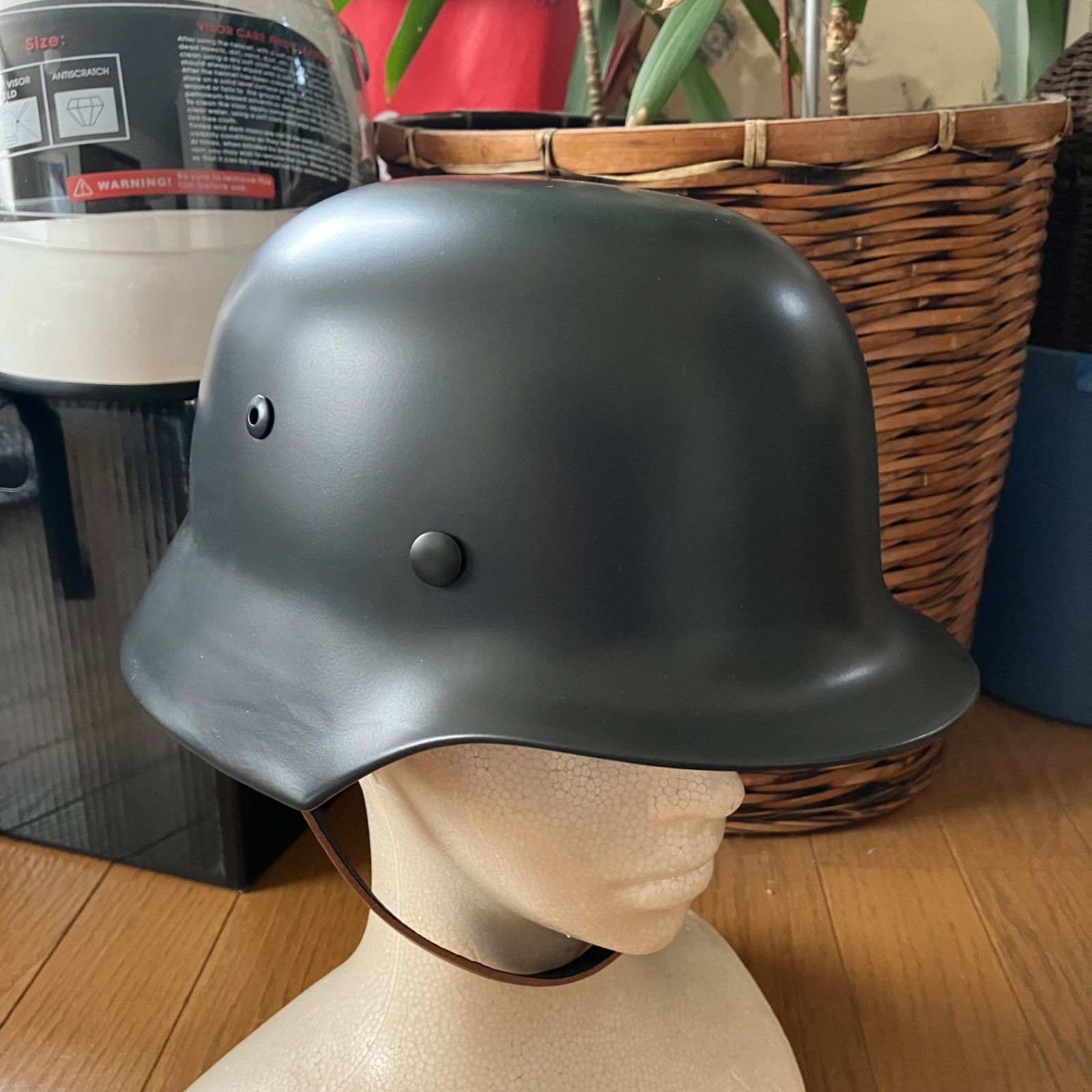ジャーマンヘルメット WW2 M35 第二次世界大戦 風 ドイツ ナチヘル ジャーマンヘルメット WW2 M35 第二次世界大戦 風 ドイツ