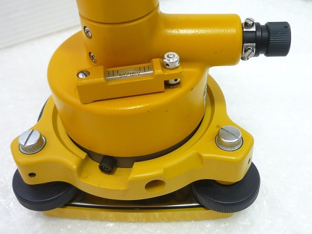 校正済み TOPCON トプコン 1素子プリズム EDM ACCESSORIES-3 着脱式整準台セット 付属品 長距離測量 測定 ケース 建築  お買得 注目_32 - メルカリ