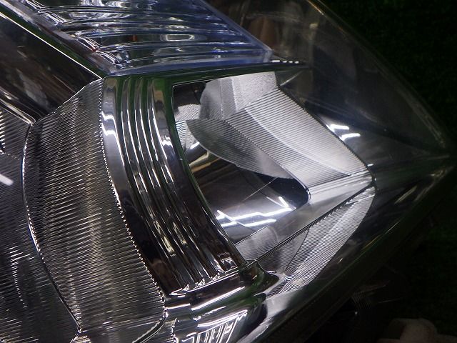 ○少損ハロゲン送安23096前期セレナC26ヘッドライト右ランプRe:P