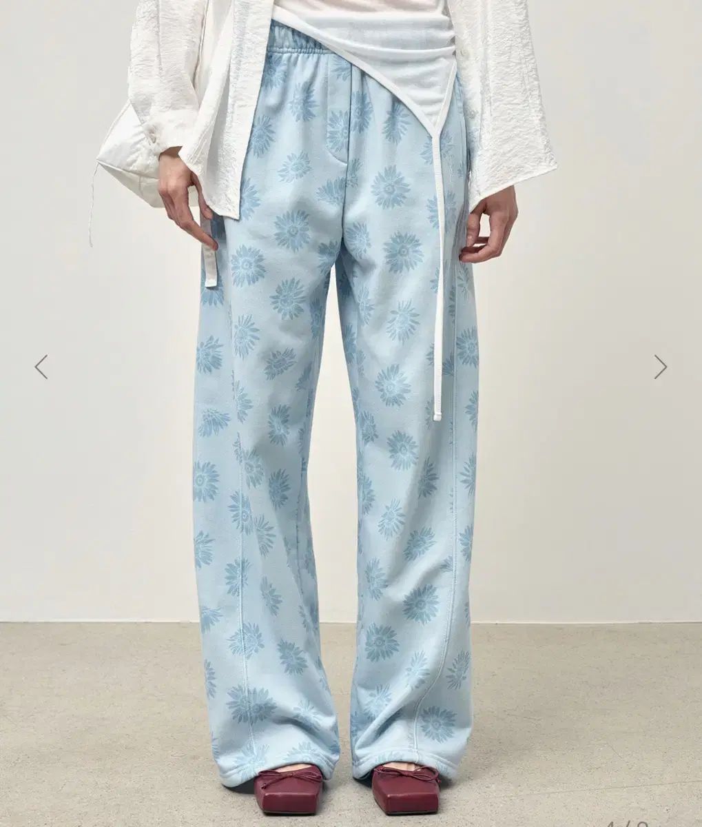 Theyne FLOWER BANDING PANTS SKY BLUE