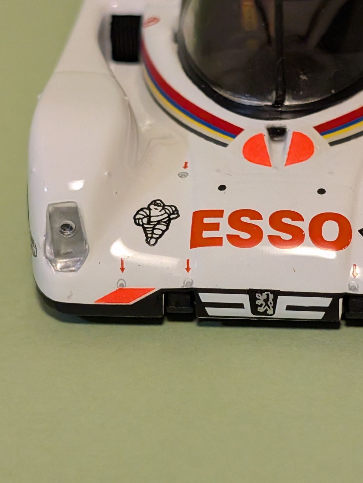 1⁄43 カルツォ プジョー905号 1車 1992年ル・マン優勝車 - メルカリ