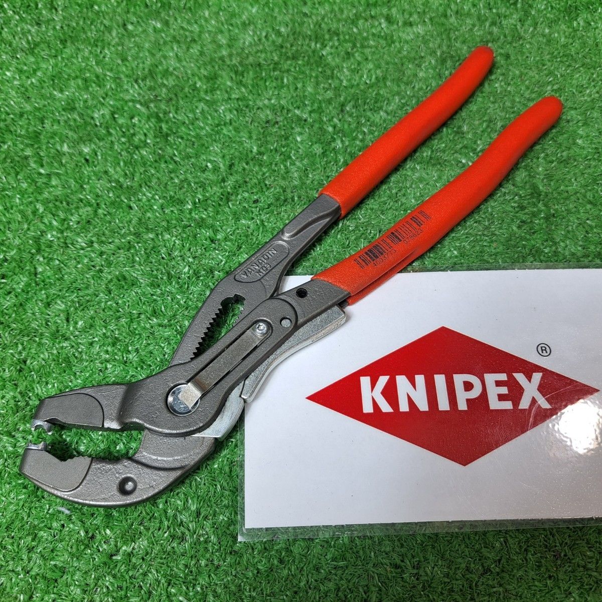 クニペックス KNIPEX
