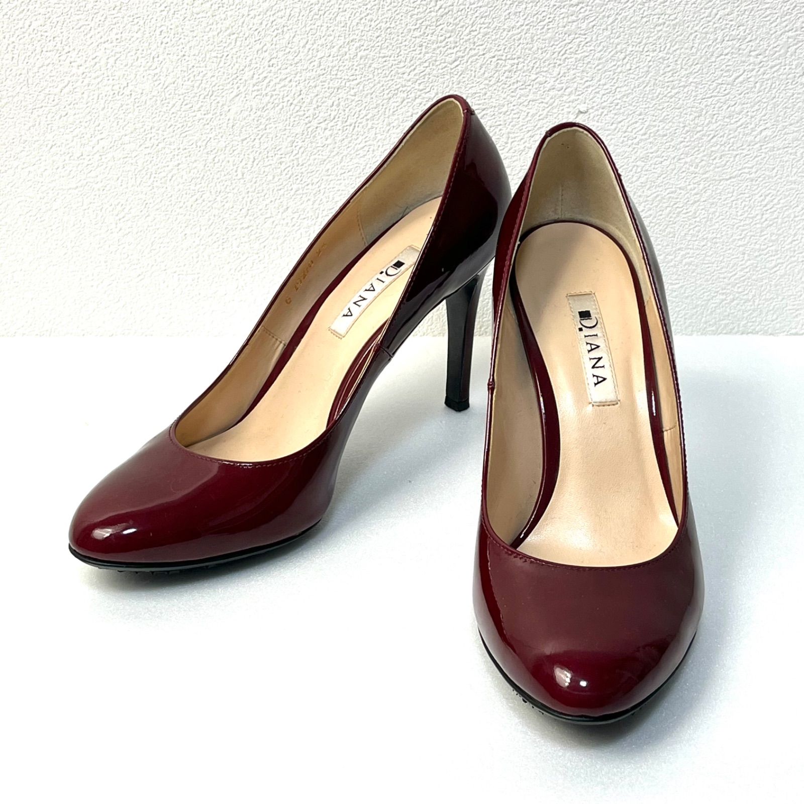 新品未使用品DIANA エナメル ブラック ハイヒール DIANA ダイアナプレーンパンプス エナメル ブラック｜Yahoo!フリマ（旧