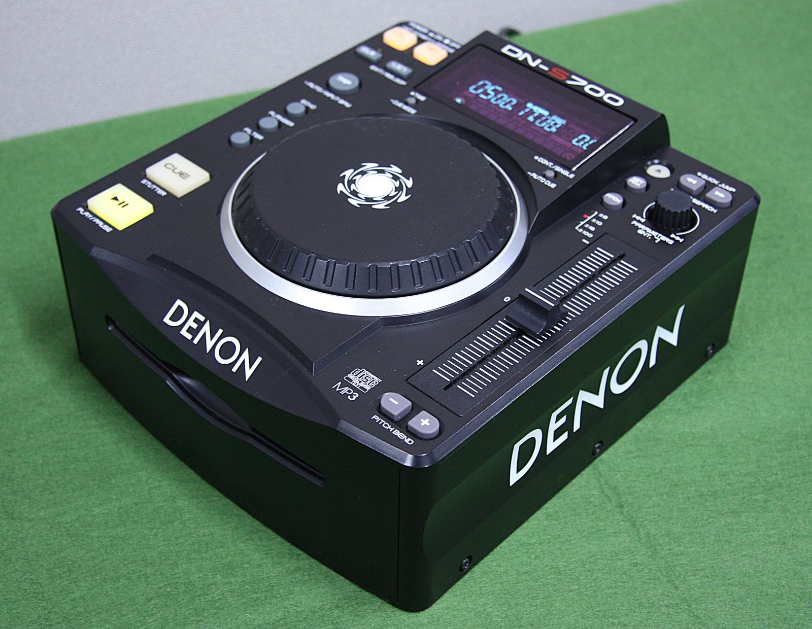 コンパクト DJ用CDプレーヤーDN-S700