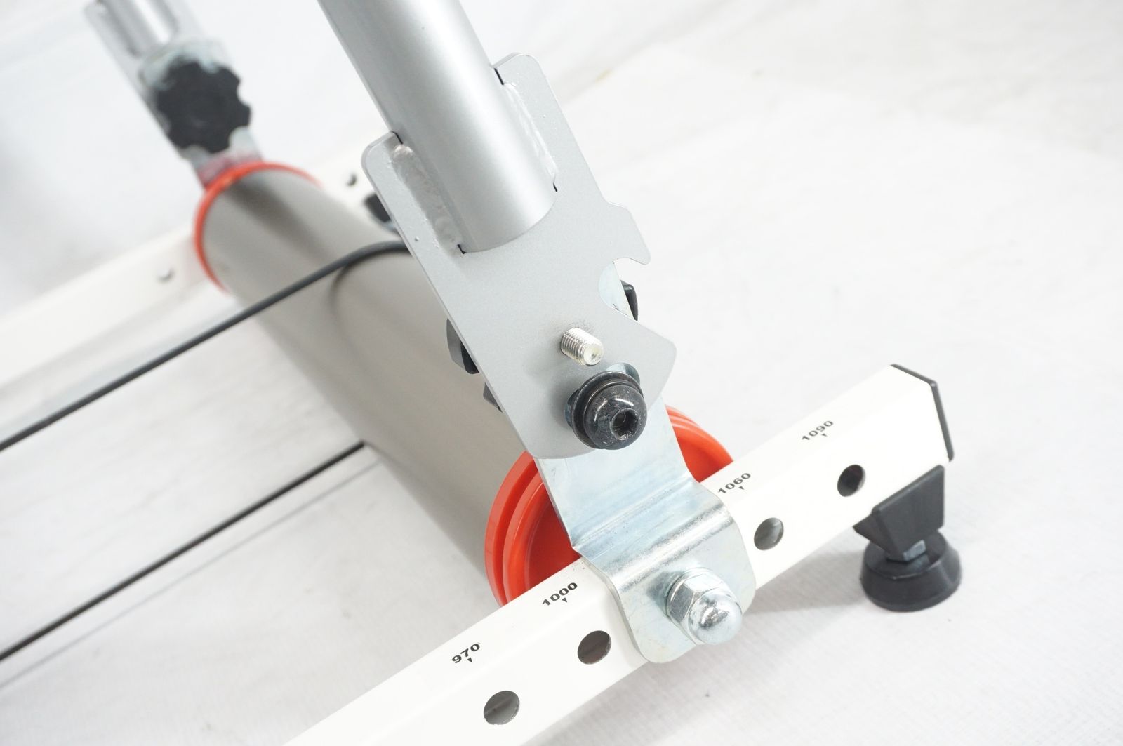 三本ローラー |