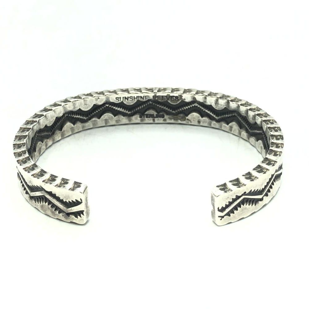 Navajo族 Sunshine Reeves スタンプワーク バングル Navajo Sunshine