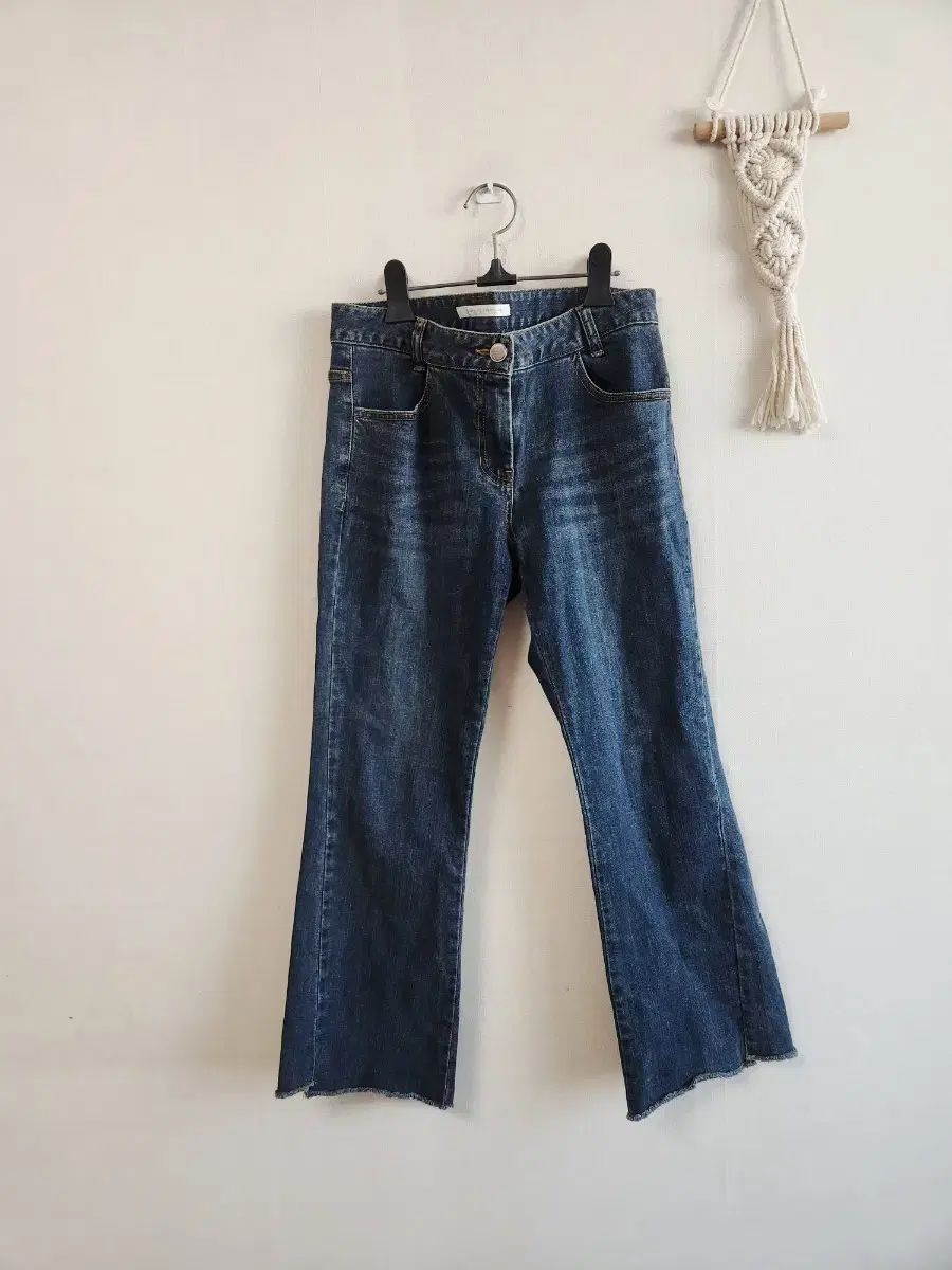 Givy ギビー セミフ セミブーツカット デニム 64