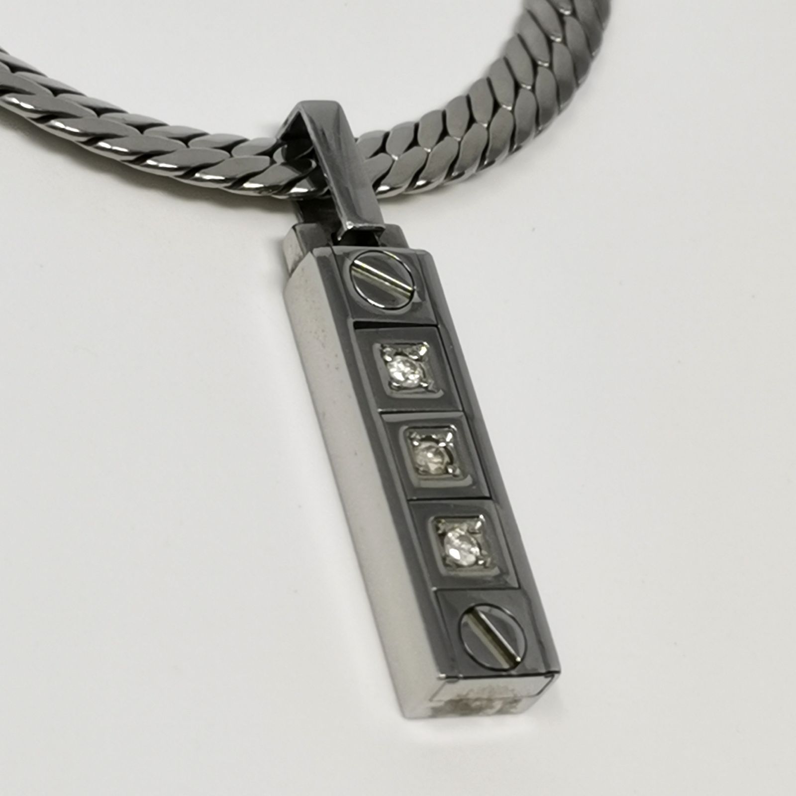 中古美品 ネックレス KHG ゲルマ 保証書付き 箱あり シルバー系