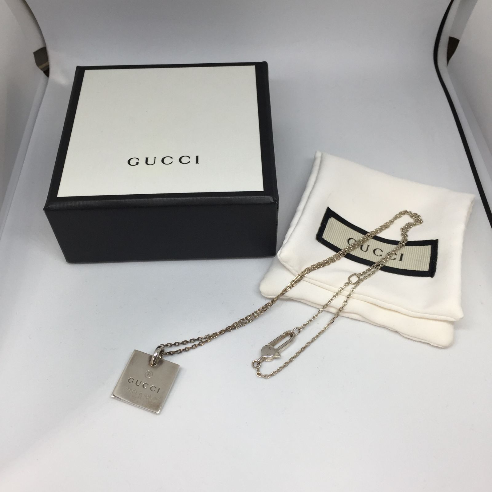 GUCCI　グッチ　223869 J8400 8106　ネックレス　シルバー