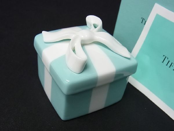 ティファニー Tiffany&Co 陶器 リボン ブルーボウボックス