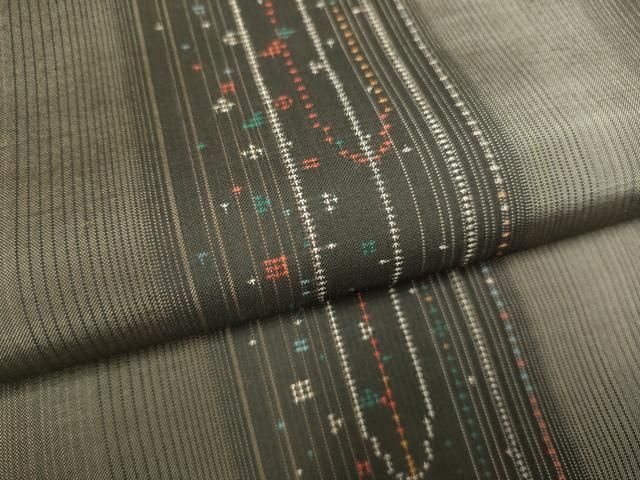 平和屋着物▽本場染大島紬 単衣 流水花切嵌め文様 正絹 逸品