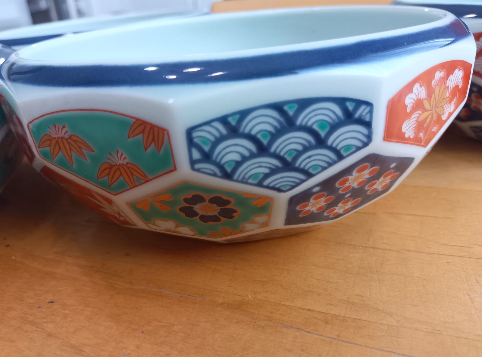 有田焼 波佐見焼 林九郎窯 古伊万里亀甲紋 大鉢1点小鉢5点