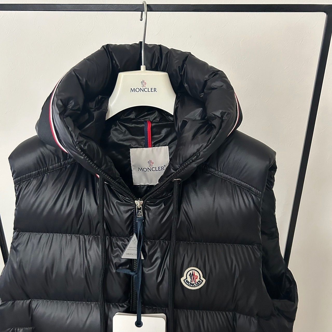 モンクレール MONCLER ダウンベスト ブラック☆2023〜2024秋冬☆LUIRO 