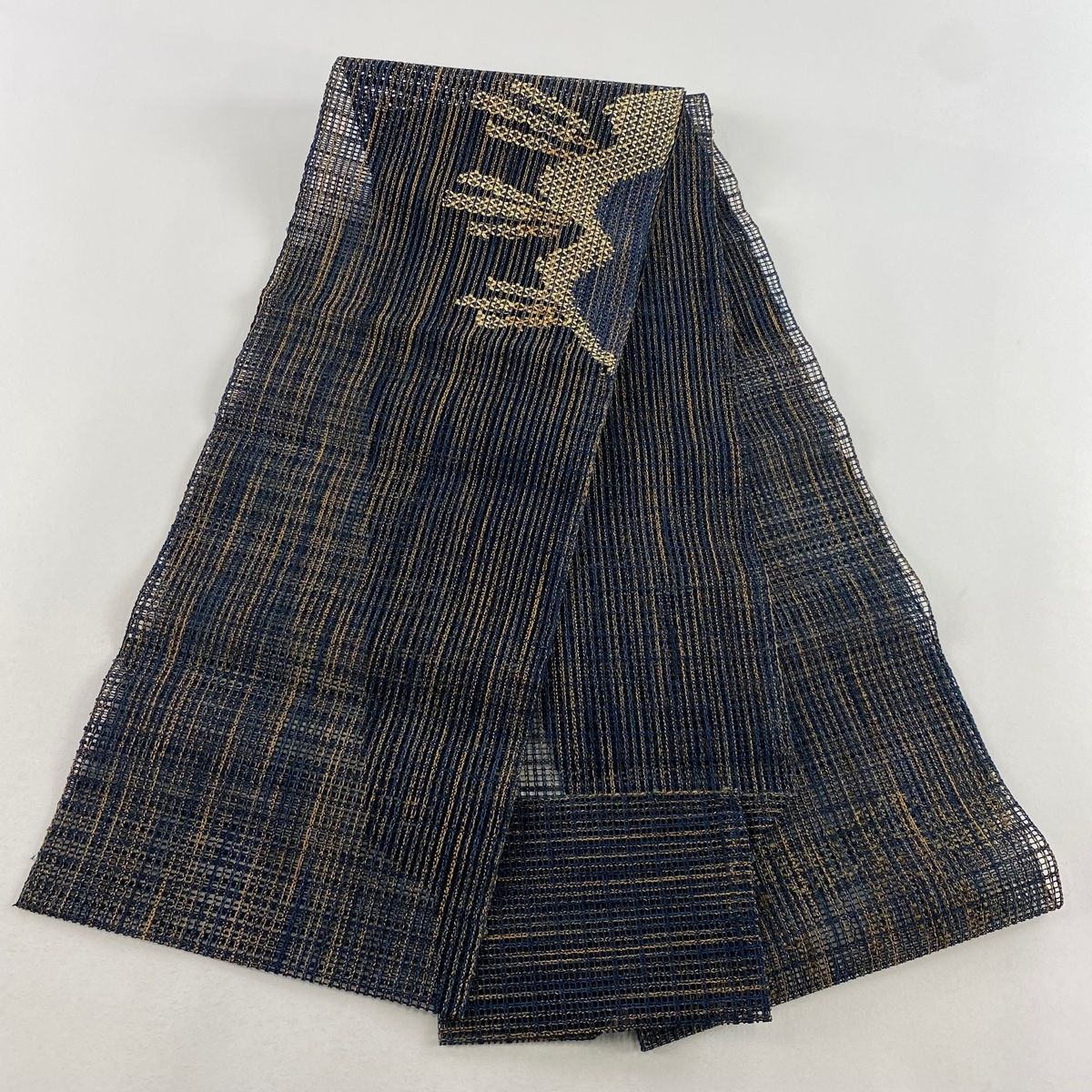 D9 美品 夏物 羅 幾何学模様 黒 白 正絹 全通 薄物 松葉仕立て名古屋帯 D9 美品 夏物 羅 幾何学模様 黒 白 正絹 全通 薄物 松葉仕立て