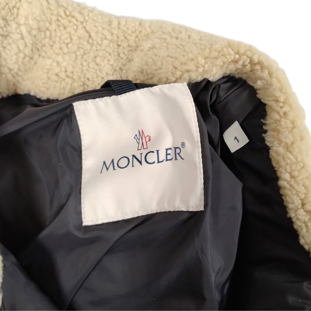 MONCLER モンクレール AVORD 襟ボア ダウンベスト ブラック サイズ1