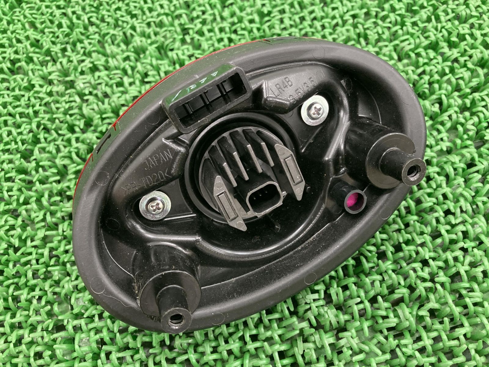 Z900RS テールランプ 220-40297 カワサキ 純正 バイク 部品 ZR900C コンディション良好 割れ欠け無し 品薄 希少品  84